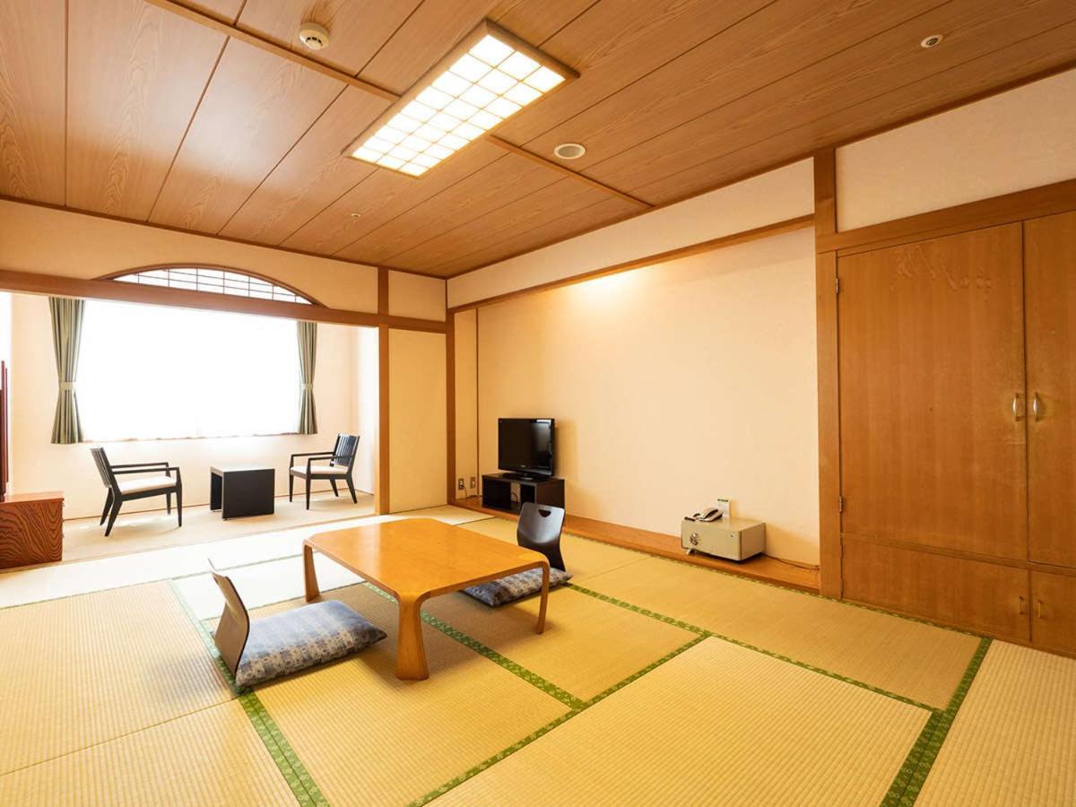 Hotel Ooedo Onsen Monogatari Aizu Exterior foto